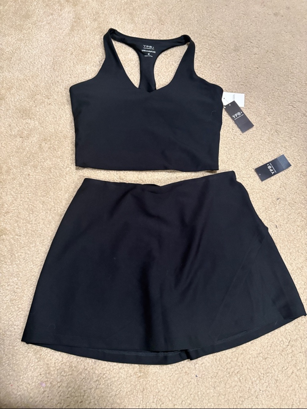 Two piece set  activewear by Abercrombie and Fitch Women medium
